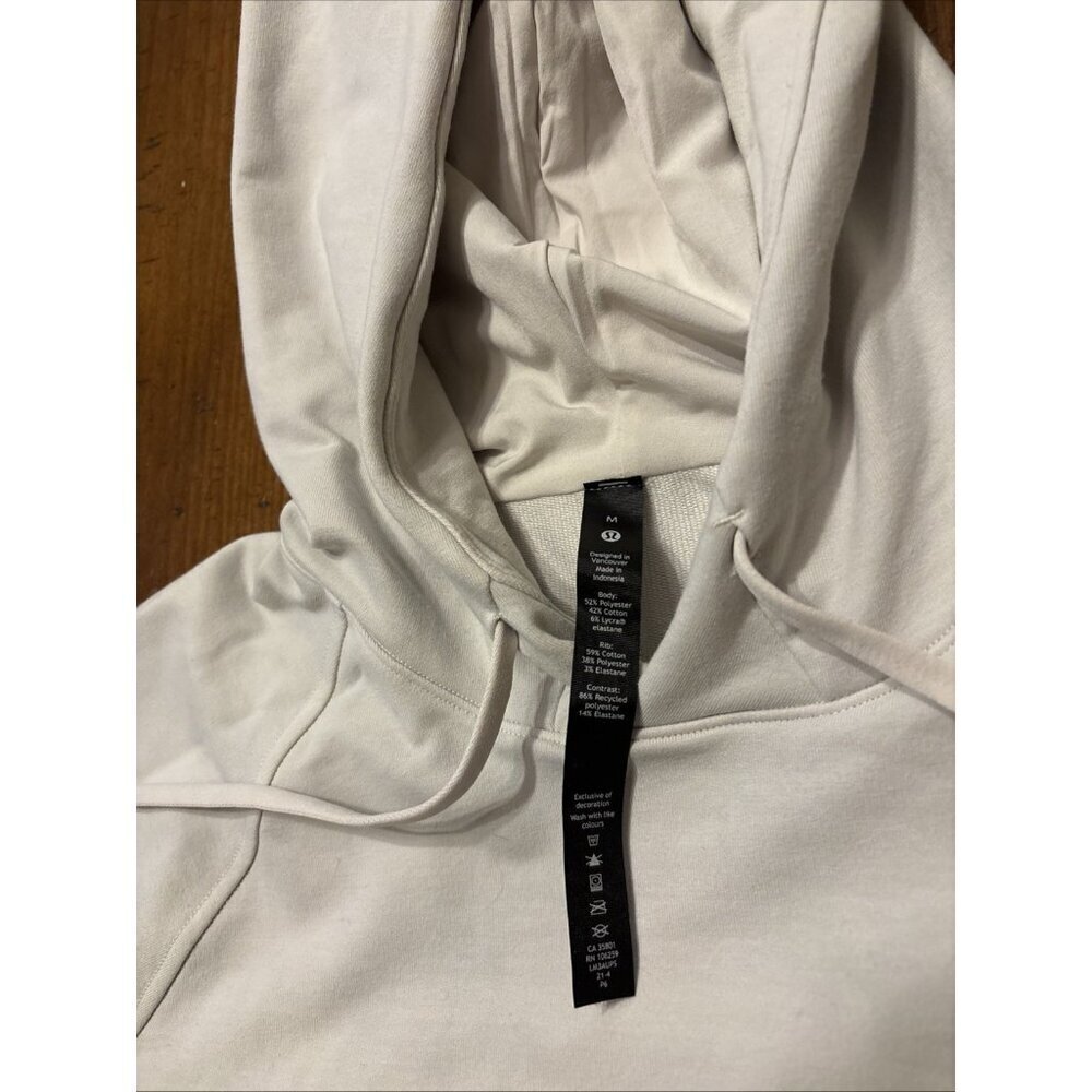 Lululemon Women's Scuba Hoodie With pocket Beige Size Medium - Picture 4 of 6